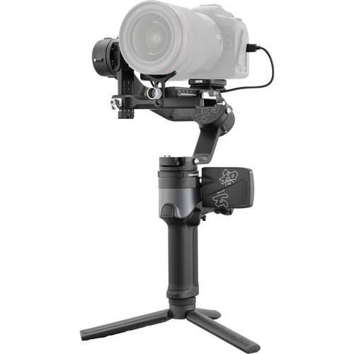 برسی گیمبال ژیون Zhiyun-Tech WEEBILL-2