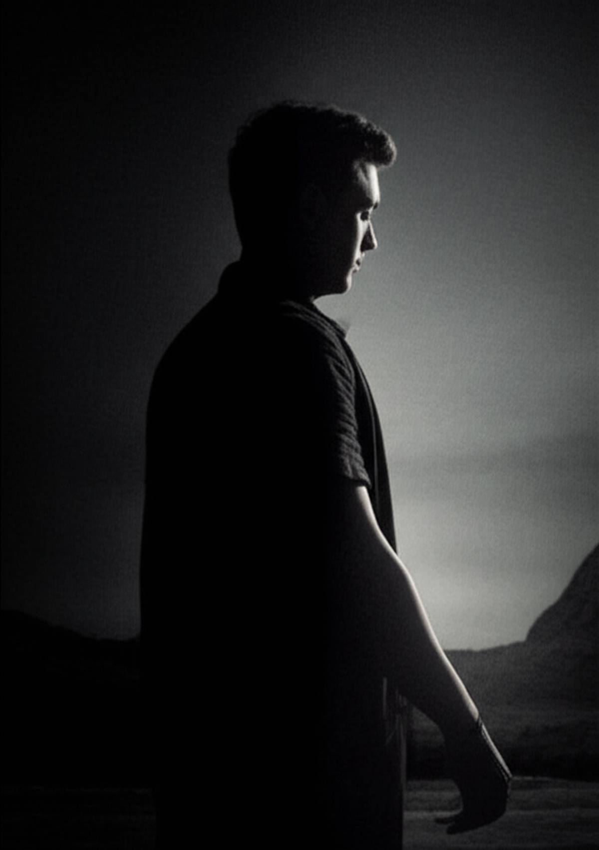 خلاصه کامل کتاب مردی که سایه شد اثر پونه شاهی